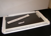 PÓŁKA SZKLANA W RAMCE